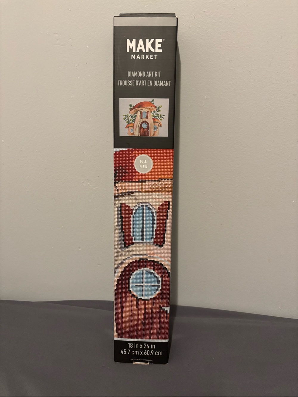 MAKE Market Diamond Art Kit - mushroom house